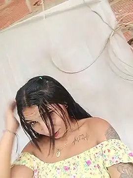 chikivivi- online show from June 15, 1:57 pm