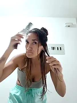 Snapshot of EcoDePiel chatting on March 12, 3:07 pm EcoDePiel online show from March 12, 3:07 pm