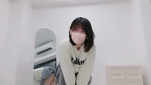 yuruchan  online show from March 5, 1:29 pm