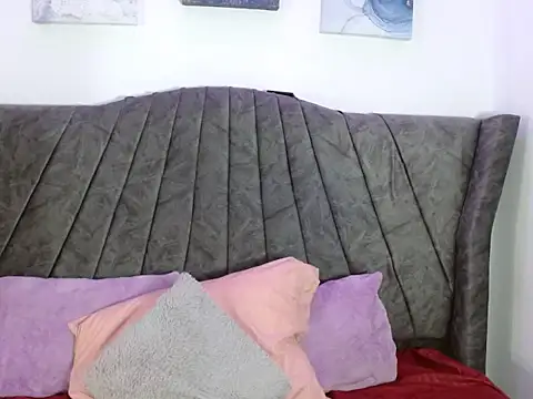 Angel adrien online show from February 5, 1:16 pm