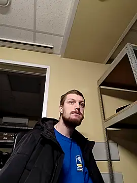 yurii magic online show from January 17, 7:24 am