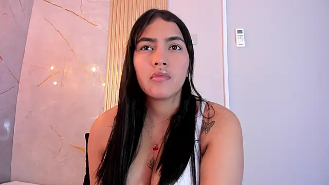 AlanaBlair  online show from February 2, 7:34 pm