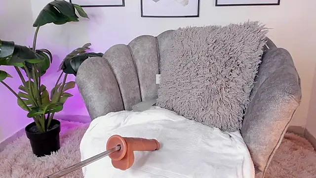  liiss online show from March 14, 8:03 pm