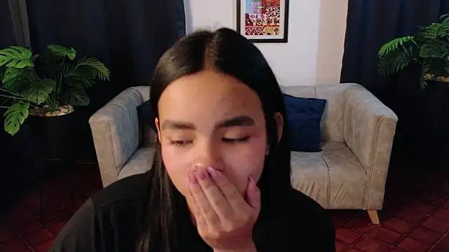 Snapshot of SofiaMante_ chatting on March 6, 10:39 pm SofiaMante online show from March 6, 10:39 pm