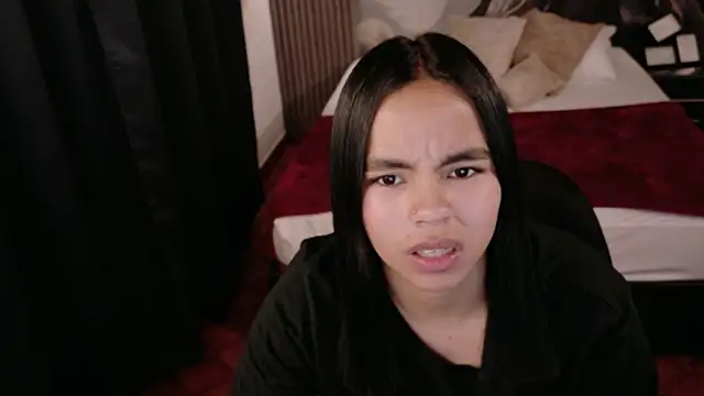 Snapshot of SofiaMante_ chatting on March 27, 9:03 pm SofiaMante online show from March 27, 9:03 pm
