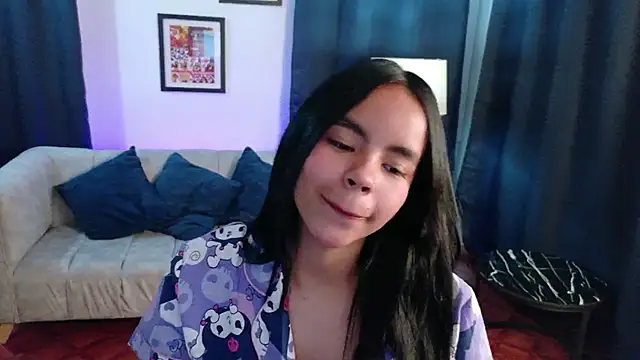 Snapshot of SofiaMante_ chatting on April 12, 11:21 pm SofiaMante online show from April 12, 11:21 pm