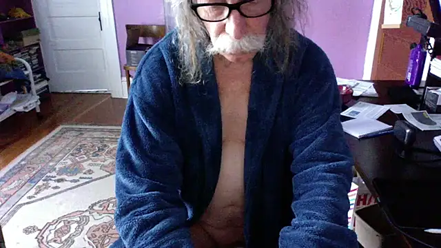 LickYourYoni online show from May 19, 2:56 pm
