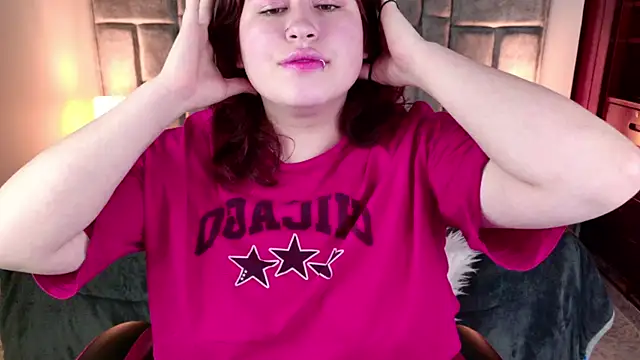 Snapshot of azul_veraa chatting on June 6, 12:10 pm azul veraa online show from June 6, 12:10 pm