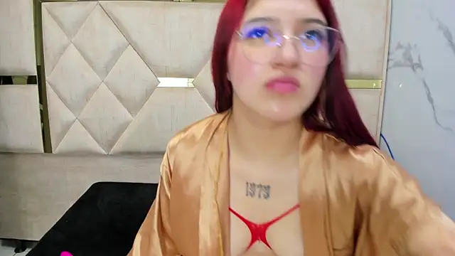 Snapshot of luisa_girlssex chatting on March 7, 2:58 pm luisa girlssex online show from March 7, 2:58 pm