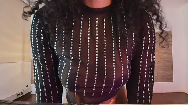 Snapshot of Ellie-Alves chatting on April 8, 4:29 pm Ellie-Alves online show from April 8, 4:29 pm