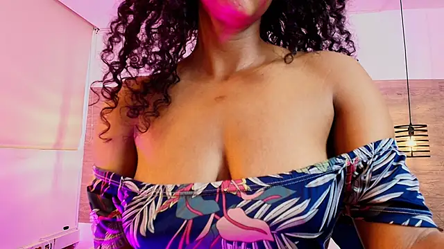 Snapshot of Ellie-Alves chatting on April 28, 4:34 pm Ellie-Alves online show from April 28, 4:34 pm