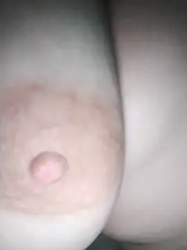 Snapshot of lamasrica20 chatting on February 4, 1:39 pm lamasrica20 online show from February 4, 1:39 pm