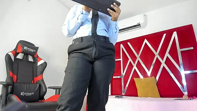 sweetdesireasm online show from February 13, 8:27 pm