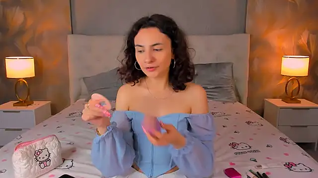 RIANA SI online show from May 5, 9:01 pm