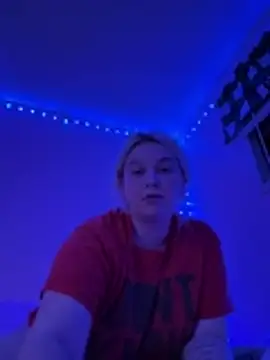 Snapshot of NeedyQueen chatting on March 27, 6:19 am NeedyQueen online show from March 27, 6:19 am