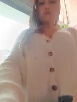 Snapshot of Alejandra_N chatting on April 7, 3:01 pm Alejandra N online show from April 7, 3:01 pm