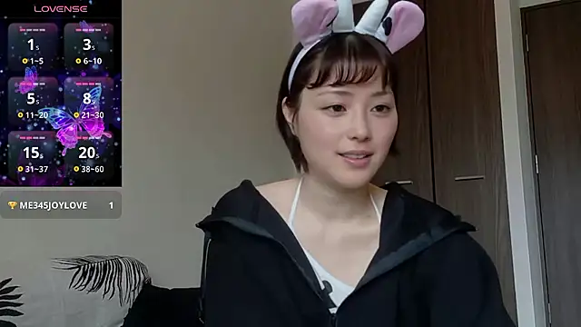 Snapshot of isshiki00 chatting on March 22, 1:09 am isshiki00 online show from March 22, 1:09 am