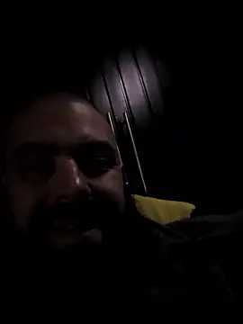 Snapshot of BigDonnyBig chatting on January 18, 3:43 am BigDonnyBig online show from January 18, 3:43 am