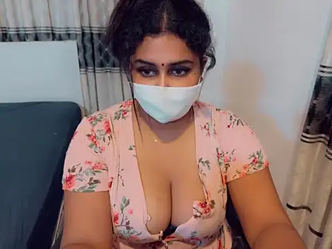 yue lin online show from February 15, 9:30 am