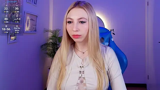 Snapshot of AshLinks_ chatting on January 12, 2:39 am AshLinks online show from January 12, 2:39 am