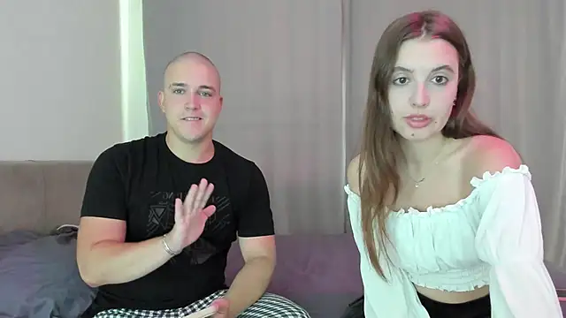 Snapshot of Eva_Alex_ chatting on June 23, 5:27 am Eva Alex online show from June 23, 5:27 am