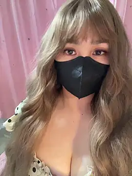 -Violet-t online show from June 9, 1:34 pm