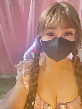-Violet-t online show from June 10, 12:48 pm