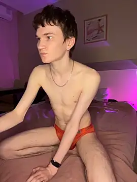 Snapshot of Eric_Dark chatting on March 9, 5:28 pm Eric Dark online show from March 9, 5:28 pm