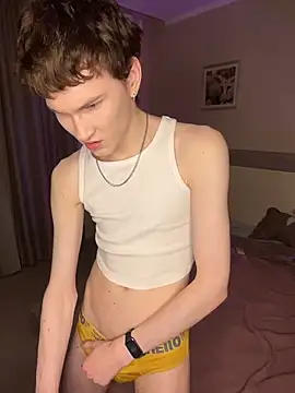 Snapshot of Eric_Dark chatting on March 20, 5:40 pm Eric Dark online show from March 20, 5:40 pm