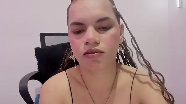 revecacruz  online show from February 5, 2:00 pm