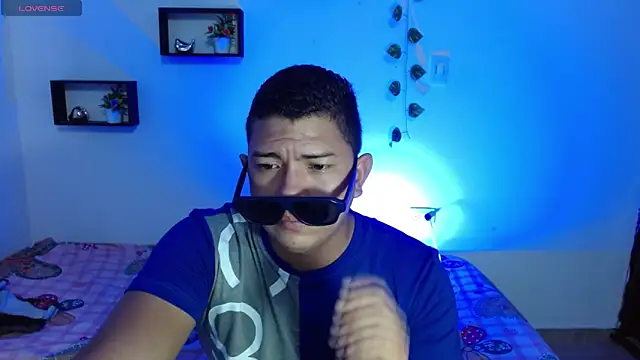 MaxSteel155 online show from January 17, 6:40 am