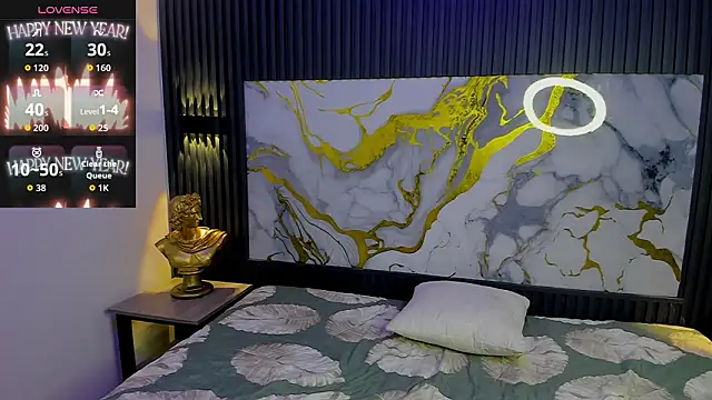 Dark Desiree18 online show from March 28, 12:49 pm