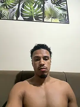 LorenzoBlack27 online show from June 23, 10:41 pm