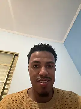 LorenzoBlack27 online show from July 10, 3:44 am