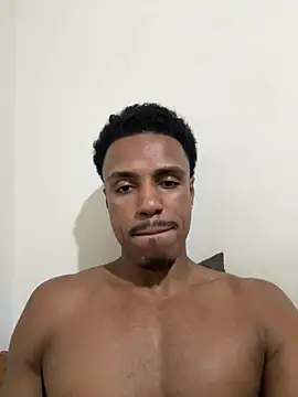 LorenzoBlack27 online show from July 24, 11:36 pm