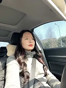 Qrooo online show from February 10, 7:12 am