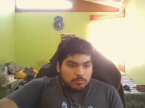 Snapshot of SpritzedManakin chatting on January 12, 11:21 pm SpritzedManakin online show from January 12, 11:21 pm