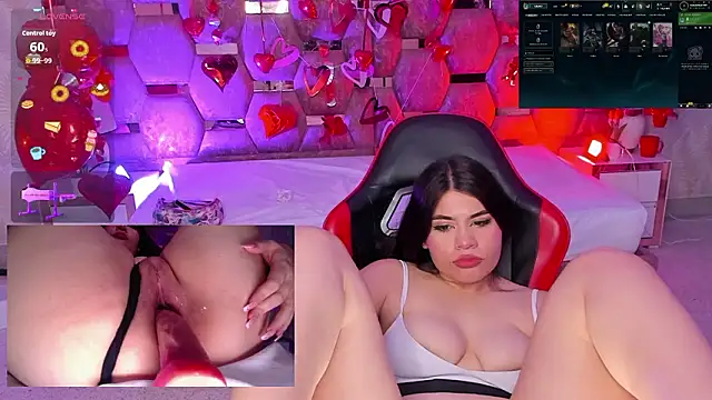 Snapshot of IsabellaBlow chatting on February 17, 2:02 pm IsabellaBlow online show from February 17, 2:02 pm