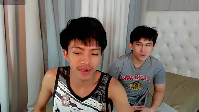 davincihugecock online show from February 10, 4:33 pm