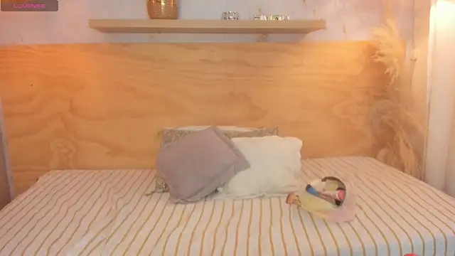 SamanthaKisss online show from February 5, 2:16 am