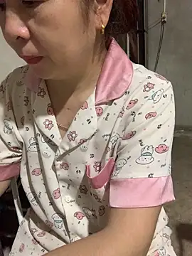 Snapshot of -Mery- chatting on May 27, 11:07 am -Mery- online show from May 27, 11:07 am