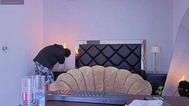 Snapshot of nova_salvatore chatting on February 24, 4:10 am nova salvatore online show from February 24, 4:10 am