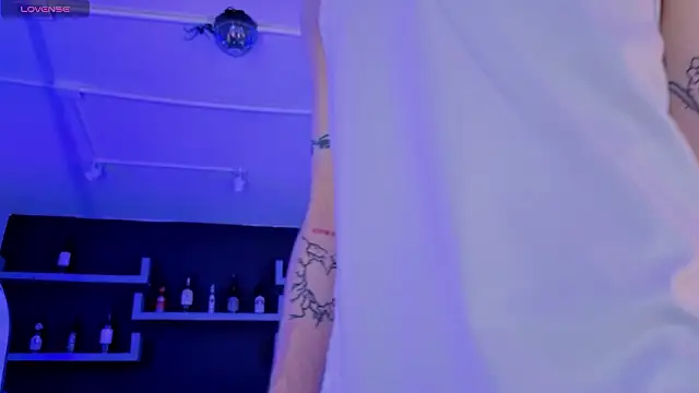 Snapshot of nova_salvatore chatting on February 28, 4:02 am nova salvatore online show from February 28, 4:02 am