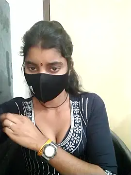 Erotic-Girl online show from January 17, 7:46 am