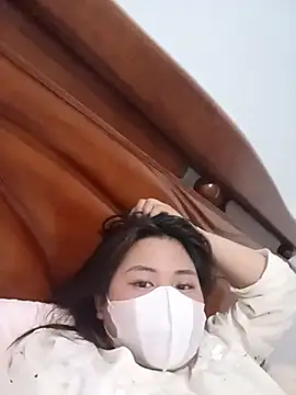 Minaa2x online show from March 5, 1:18 pm