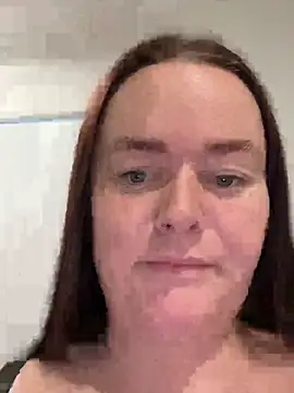 Snapshot of carinabro10 chatting on July 12, 3:08 am carinabro10 online show from July 12, 3:08 am