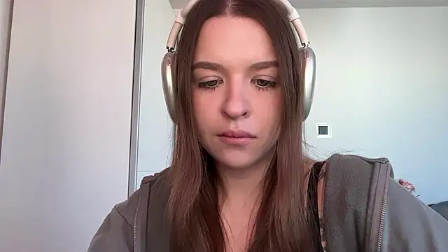 LakishaQuattlebaum online show from February 1, 10:25 am