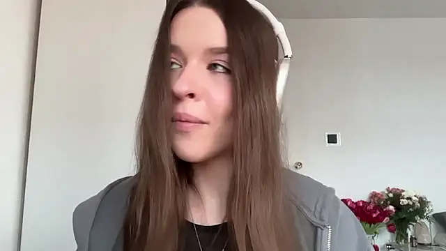 LakishaQuattlebaum online show from February 5, 9:36 am