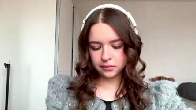 LakishaQuattlebaum online show from February 8, 9:13 am