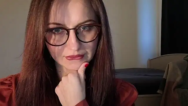 Snapshot of Satin_Sin chatting on April 4, 5:43 pm Satin Sin online show from April 4, 5:43 pm